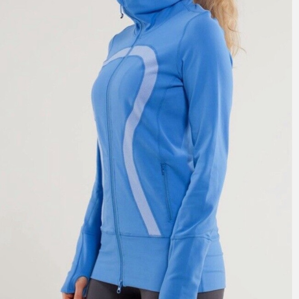 Lululemon Stride Full Zip Jacket in Blue Wee Stripe White Porcelaine Women Sz 4 - Picture 3 of 13